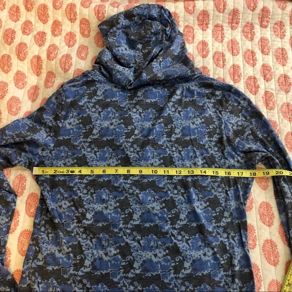 NC TARHEELS Camo Hoodie Ltwt Pullover - Picture 3 of 4